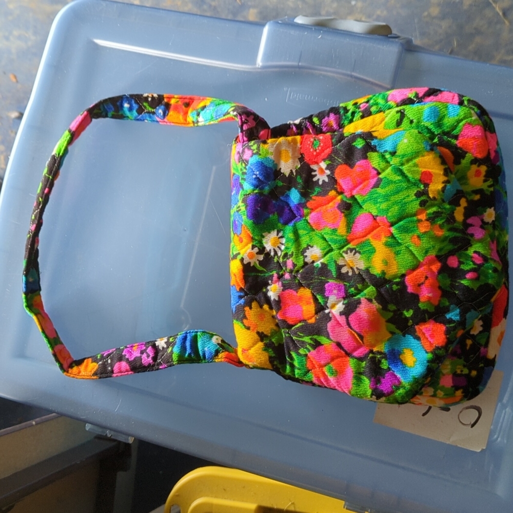 Floral quilt purse